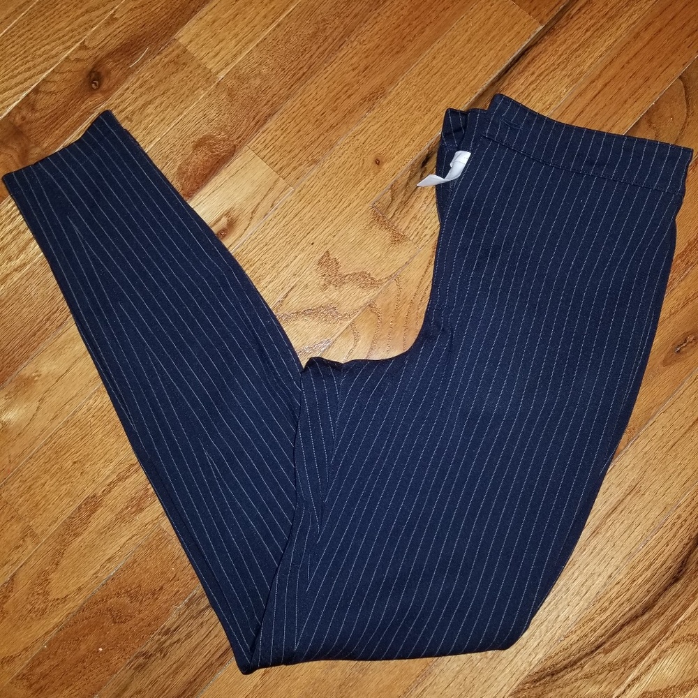 H & M